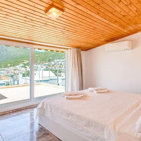 ヴィラ In Sleeps 8 Includes Swimming Pool Air Con And Wifi 5 カルカン
