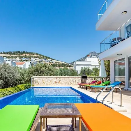 ヴィラ In Sleeps 8 Includes Swimming Pool Air Con And Wifi 5